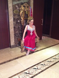 Behind the Scenes - Kimberly Edwards on  set for Dhaagay shoot for Brides & You Magazine